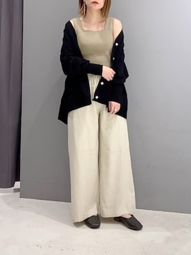 「ベージュ×ブラック」｜「アイテム（その他）」を使った、あさみさん（レディース・156cm）の春コーディネート