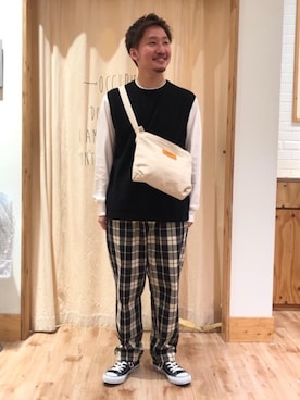 「coen（コーエン）のUSAコットンヘビーウェイトロンT（Tシャツ/カットソー）」を使った、coenみやまさん（メンズ・167cm）の春コーディネート