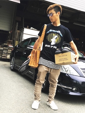 「KanyeWest」｜「アイテム（トートバッグ）」を使った、Da!k!さん（メンズ・165cm）の秋コーディネート