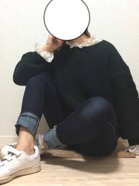 「adidas Originals（アディダスオリジナルス）のアイテム（スニーカー、ホワイト系）」を使った、ちぇるさん（レディース）の冬コーディネート