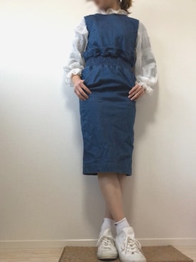 「WHO'S WHO gallery（フーズフーギャラリー）のタイトデニムワンピース（ワンピース、ブルー系）」を使った、ちぇるさん（レディース）の冬コーディネート