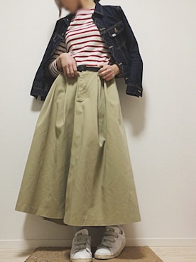 「FREAK'S STORE（フリークスストア）のDickies × GRAMICCI/ディッキーズ×グラミチ 別注ボリュームスカート（スカート、ベージュ系）」を使った、ちぇるさん（レディース）の春コーディネート