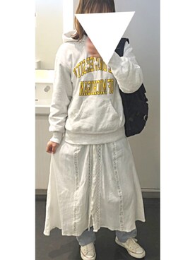 「GU（ジーユー）のアイテム（パーカー、ホワイト系）」を使った、ちぇるさん（レディース）の秋コーディネート