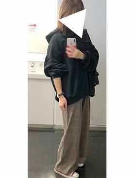 「GU（ジーユー）のアイテム（パンツ、ブラウン系）」を使った、ちぇるさん（レディース）の秋コーディネート