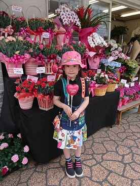 「JAM（ジャム）のアイテム（スカート）」を使った、ポコさん（キッズ・120cm）の春コーディネート