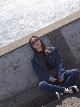 「海外」｜「アイテム（ジャケット/アウター）」を使った、ナナさん（レディース・156cm）の春コーディネート