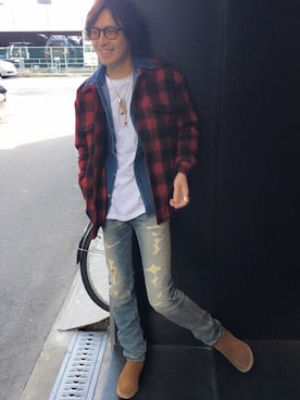 「アイテム（カバーオール、レッド系）」を使った、akihiro hachiyaさん（メンズ・173cm）の冬コーディネート