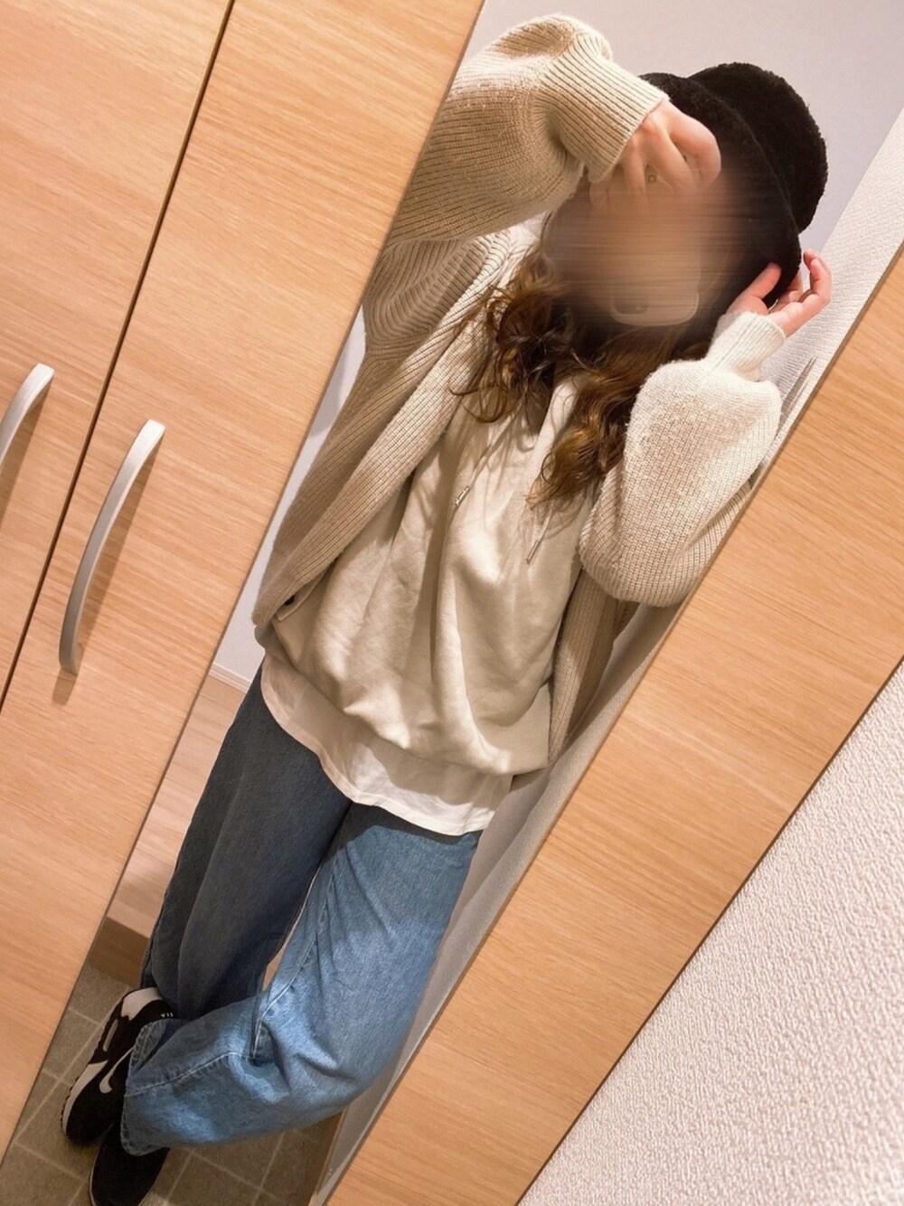「高身長女子、メンズライク、カーディガン、GU、プチプラ、バケットハット、オーバーサイズ」｜「GUのアイテム（パーカー、グリーン系）」を使った、ぱんのみみさん（レディース・167cm）の冬コーディネートの1枚目の写真