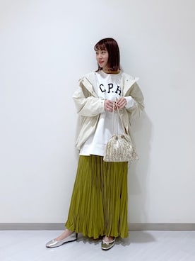 「ワッシャースカート」｜「アイテム（ブルゾン）」を使った、さとめぐさん（レディース・159cm）の春コーディネート