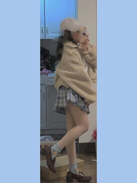 「merry jenny（メリージェニー）のアイテム（キャップ）」を使った、秋团儿さん（レディース・150cm）の冬コーディネート