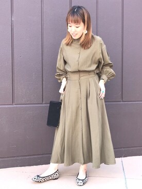 「khaki」｜「アイテム（シャツワンピース）」を使った、今西 映美里さん（レディース・154cm）の秋コーディネート