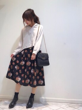 「LILY BROWN（リリーブラウン）のアイテム（パーカー）」を使った、knmnyanさん（レディース・152cm）の秋コーディネート