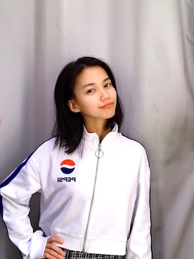 「H&M（エイチ・アンド・エム）のアイテム（ブルゾン）」を使った、佛罗伦萨的橘子さん（レディース・158cm）の春コーディネート