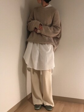 「ZARA（ザラ）のアイテム（シャツ/ブラウス、ホワイト系）」を使った、naoさん（レディース・161cm）の冬コーディネート