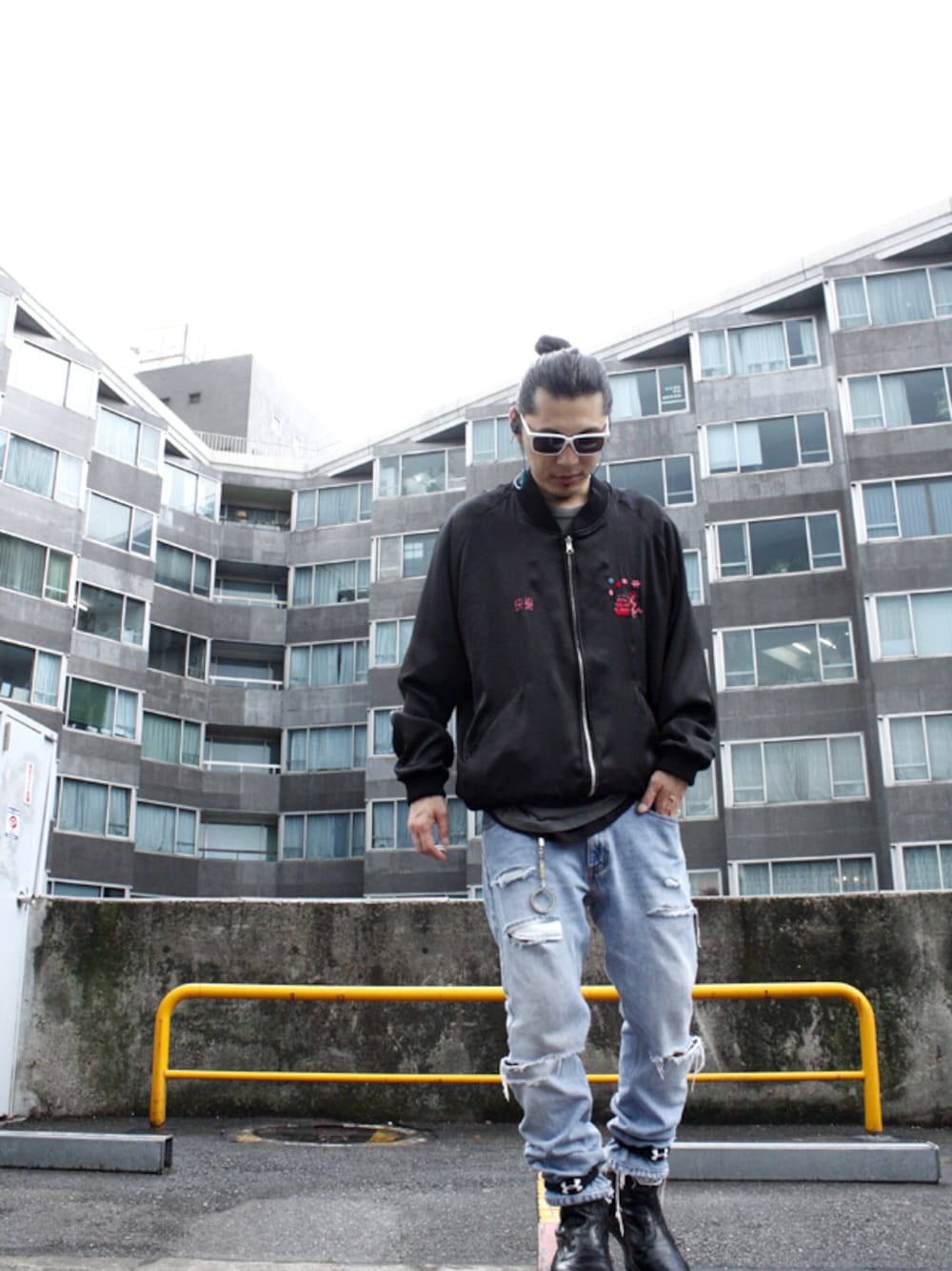 「H＞FRACTAL、johnsbyjohnny」｜「John's by Johnny - Kairaku Blouson (BLACK)（ブルゾン、ブラック系）」を使った、H>FRACTALさん（メンズ・180cm）の夏コーディネートの1枚目の写真
