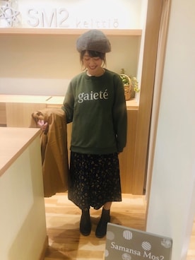 「小花柄」｜「アイテム（その他アウター）」を使った、あらいみきさん（レディース・158cm）の秋コーディネート