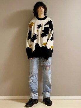 ニット セーターを使った 牛柄 のメンズ人気ファッションコーディネート Wear