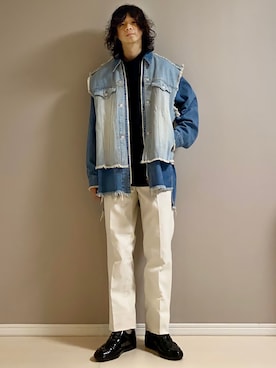 「JIMMY CHOO（ジミーチュウ）のアイテム」を使った、Honeyさん（メンズ・176cm）の冬コーディネート