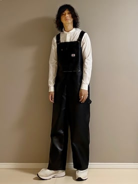 「FREAK'S STORE（フリークスストア）のBIGMAC × FREAK'S STORE / ビッグマック 別注PUレザーオーバーオール / ビッグシルエット（その他パンツ）」を使った、Honeyさん（メンズ・176cm）の春コーディネート