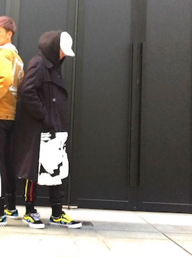 「DANKE SCHON（ダンケシェーン）のアイテム（帽子）」を使った、45(신고)さん（メンズ・182cm）の秋コーディネート