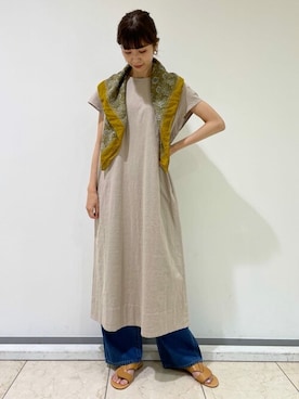 「アイテム（ワンピース/ドレス、ベージュ系）」を使った、mayuさん（レディース・162cm）の夏コーディネート