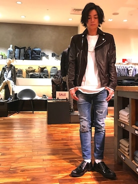 「DIESEL（ディーゼル）のアイテム（ドレスシューズ）」を使った、uekenさん（メンズ・169cm）の冬コーディネート