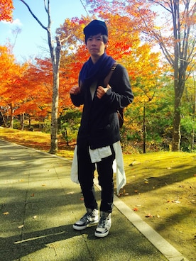 「Abercrombie&Fitch（アバークロンビーアンドフィッチ）のアイテム（カーディガン/ボレロ）」を使った、JasonWongさん（メンズ・178cm）の冬コーディネート