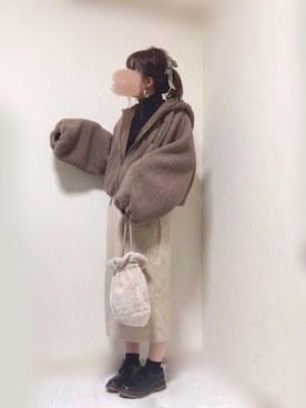 「UNIQLO（ユニクロ）のエクストラファインメリノリブタートルネックセーター（長袖）（ニット/セーター）」を使った、はる☻さん（レディース・162cm）の秋コーディネート