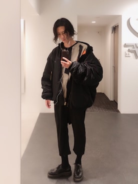 VETEMENTS ボンバー　ヴェトモン　MA-1 ユニセックス VETEMENTSのMA-1を使った人気ファッションコーディネート - WEAR