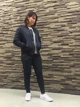「green label relaxing（グリーンレーベルリラクシング）のアイテム（MA-1）」を使った、mioさん（レディース・157cm）の秋コーディネート