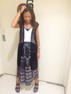 「ROGER AND RAW（ロジャーアンドロウ）のアイテム」を使った、ROGER AND RAW STAFFさん（レディース・160cm）の夏コーディネート