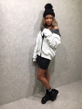 「ROGER AND RAW（ロジャーアンドロウ）のアイテム（ジャケット/アウター）」を使った、ROGER AND RAW STAFFさん（レディース・160cm）の秋コーディネート