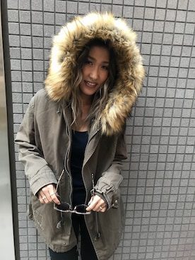 「ROGER AND RAW（ロジャーアンドロウ）のアイテム（ジャケット/アウター）」を使った、ROGER AND RAW STAFFさん（レディース・160cm）の冬コーディネート