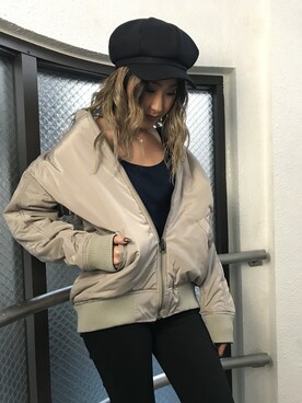 「GGD（ジージーディー）のアイテム（ブルゾン）」を使った、ROGER AND RAW STAFFさん（レディース・160cm）の冬コーディネート