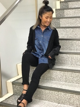 「＃カーディガン」｜「アイテム（パンツ）」を使った、ROGER AND RAW STAFFさん（レディース・160cm）の秋コーディネート