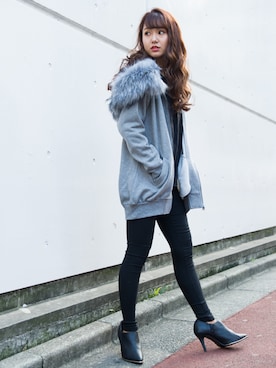 「ROGER AND RAW（ロジャーアンドロウ）のアイテム」を使った、ROGER AND RAW STAFFさん（レディース・160cm）の秋コーディネート