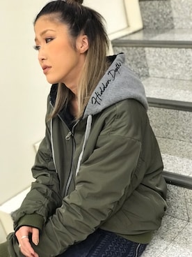 「ROGER AND RAW（ロジャーアンドロウ）のアイテム（ジャケット/アウター）」を使った、ROGER AND RAW STAFFさん（レディース・160cm）の秋コーディネート