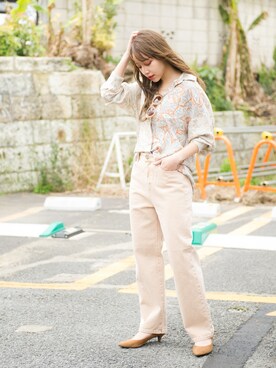 「アイテム（デニムパンツ、ベージュ系）」を使った、ROGER AND RAW STAFFさん（レディース・160cm）の夏コーディネート