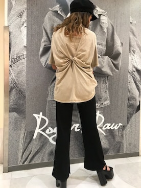 「ROGER AND RAW（ロジャーアンドロウ）のアイテム」を使った、ROGER AND RAW STAFFさん（レディース・160cm）の夏コーディネート