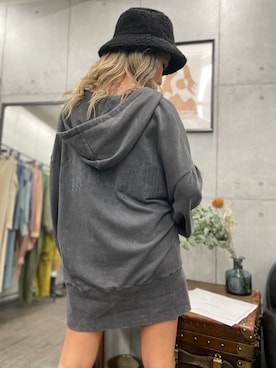 「ROGER AND RAW（ロジャーアンドロウ）のアイテム」を使った、ROGER AND RAW STAFFさん（レディース・160cm）の冬コーディネート