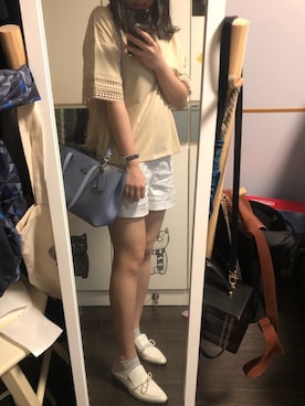 「CHARLES & KEITH（チャールズ & キース）のアイテム（スリッポン）」を使った、Chelleさん（レディース・160cm）の春コーディネート