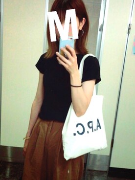 「niko and...（ニコアンド）のアイテム（バングル/リストバンド）」を使った、miruuuuさん（レディース・164cm）の秋コーディネート