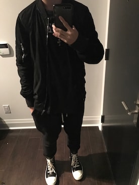 「RICK OWENS」｜「アイテム（ミリタリージャケット）」を使った、Keredさん（メンズ・183cm）の春コーディネート