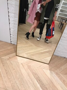 「OFF-WHITE」｜「アイテム（ミリタリージャケット）」を使った、Keredさん（メンズ・183cm）の春コーディネート