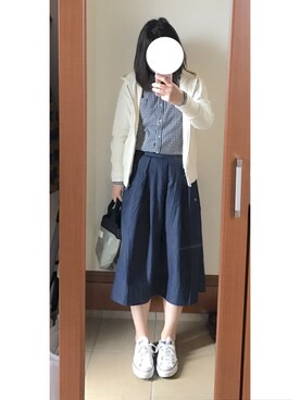 「GLOBAL WORK（グローバルワーク）のロングテールフレアスカート/708543（スカート、ブルー系）」を使った、Tomoさん（レディース・160cm）の春コーディネート