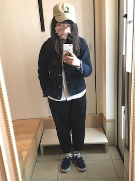 「LACOSTE」｜「アイテム（デニムジャケット）」を使った、あ や た か さん（レディース・155cm）の春コーディネート