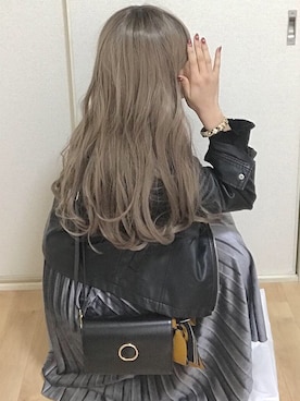「ベロアスカート」｜「アイテム（ライダースジャケット）」を使った、ちゅま子さん（レディース・165cm）の冬コーディネート