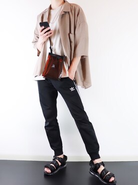 「JUNRED（ジュンレッド）のアイテム（バッグ）」を使った、ぴたんさん（メンズ・173cm）の春コーディネート