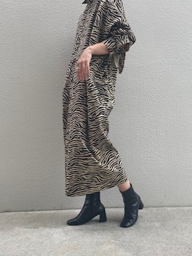 「SUPERTHANKS」｜「アイテム（シャツワンピース）」を使った、田原美波さん（レディース・158cm）の秋コーディネート