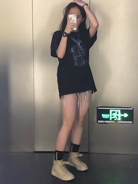 「基础款」｜「アイテム（アナログ腕時計）」を使った、sladekokuuusさん（レディース・161cm）の夏コーディネート